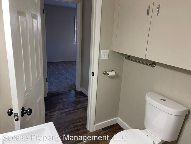 Building Photo - 2 br, 1 bath House - 2535 Rockwood Dr.