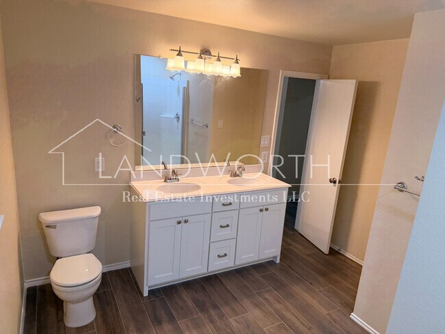 Building Photo - 9617 Olivia Dr