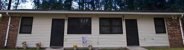 Building Photo - Forest Meadows West