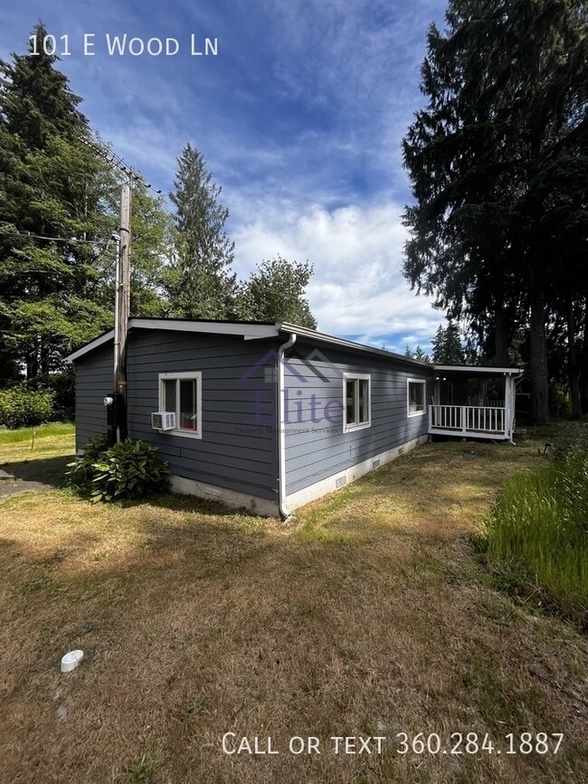 Building Photo - 101 E Wood Ln