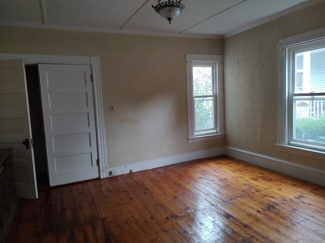 Bedroom 1 - 44 Reservoir Ave