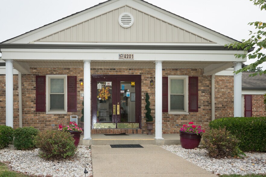 Chesterfield Village 4201 Valley Rd Mount Vernon IL 62864