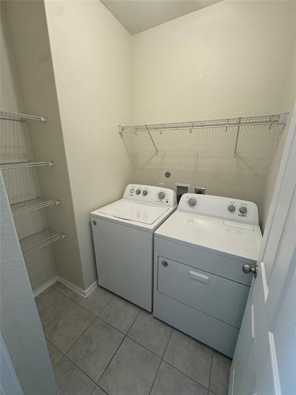 Building Photo - 351 Mistflower