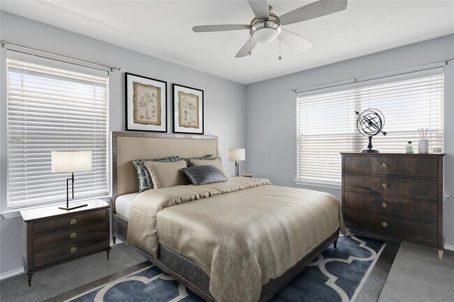 Building Photo - 144 Holstein St