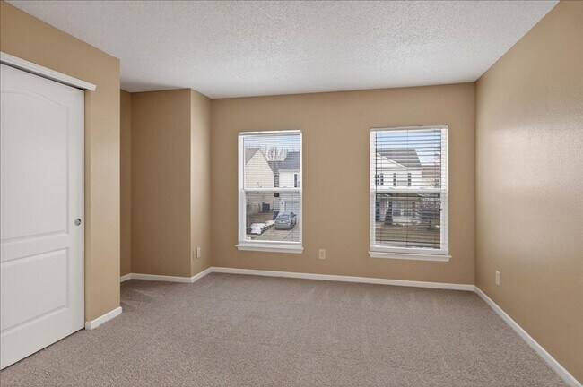 Building Photo - 12599 Majestic Way