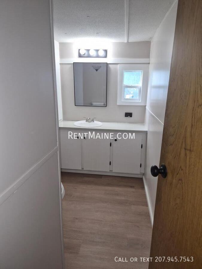 Building Photo - 18 Pheasant Hill Mobile Home Park