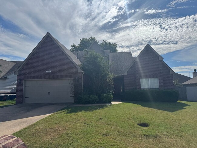 Primary Photo - BIXBY - 4 Bedroom, 2.5 baths, 2 car garage...