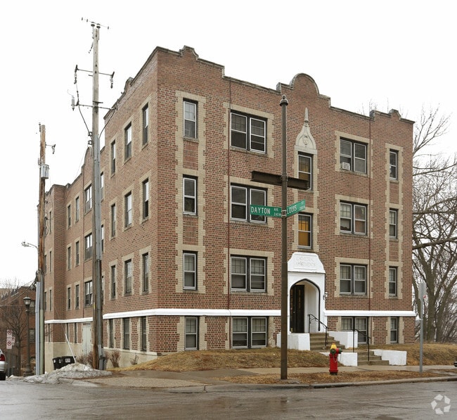 Primary Photo - Cathedral Apartments