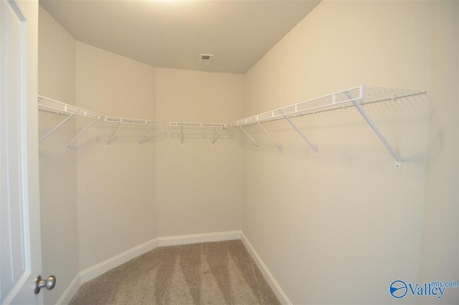 Building Photo - 2464 Bell Manor Dr SW