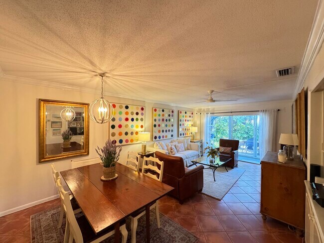 Building Photo - 5505 N Ocean Blvd