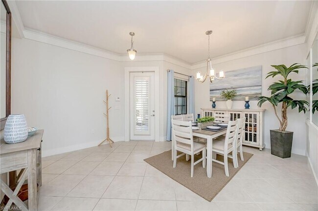 Building Photo - 13441 Coronado Dr