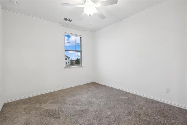 Building Photo - 2217 Elm Pl