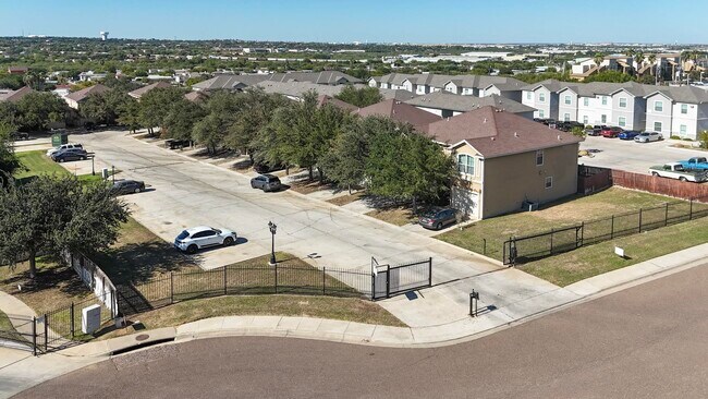 Building Photo - 4248 Dorel Dr