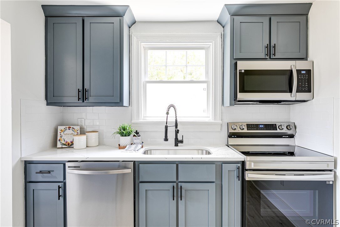 Building Photo - 1705 N 24th St