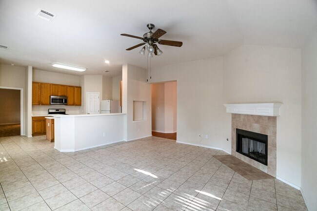Building Photo - 4439 Hunters Lodge Dr