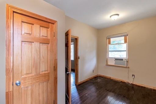 Building Photo - 2 Bed 2 Bath Home in Denver! Great Locatio...