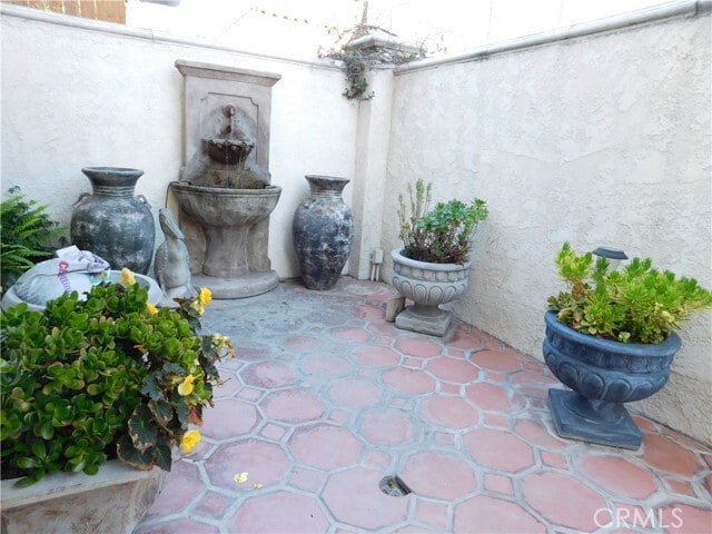 Building Photo - 3935 Bluff Pl