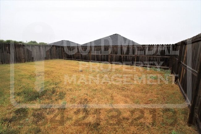 Building Photo - 4505 Cambridge Dr