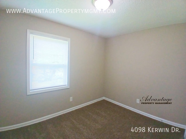 Building Photo - 4098 Kerwin Dr