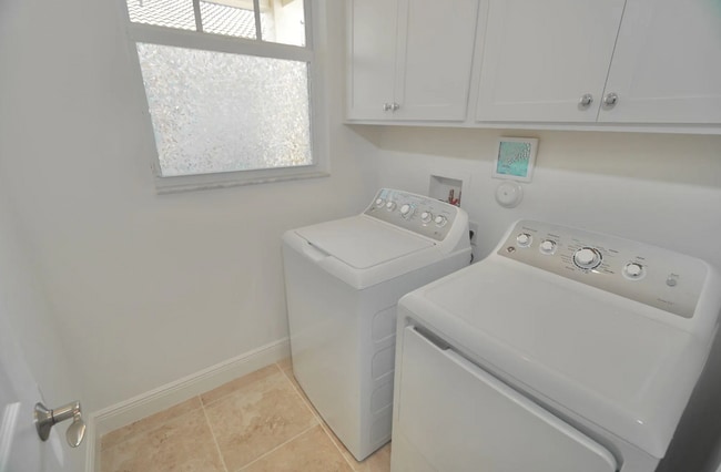 Primary Photo - 11569 SW Visconti Way