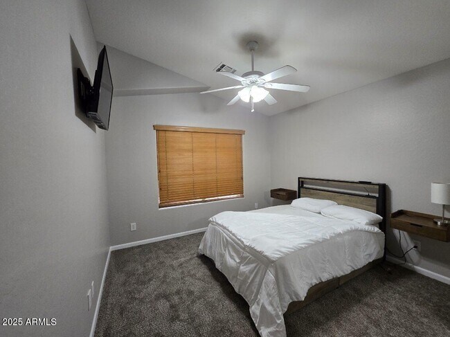 Building Photo - 16376 W Roosevelt St