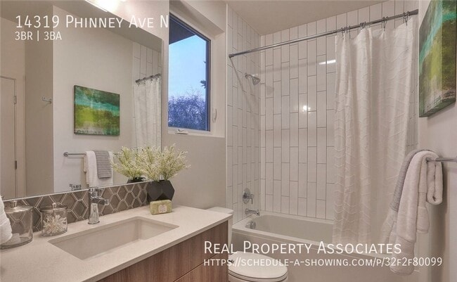 Building Photo - 14319 Phinney Ave N