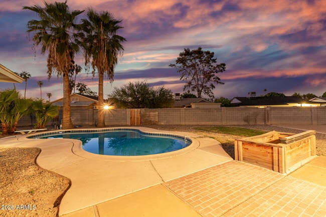 Building Photo - 3520 S Poplar St