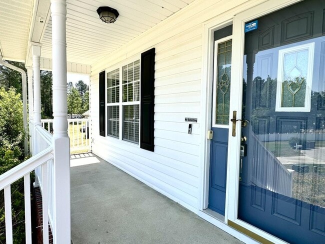 Building Photo - 284 Briarwood Pl