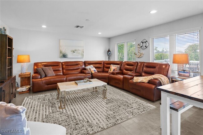 Building Photo - 474 Lake Murex Cir