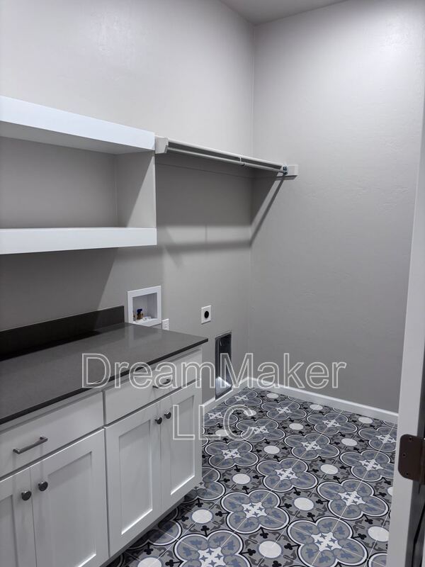 Building Photo - 11161 Black Lion Ct
