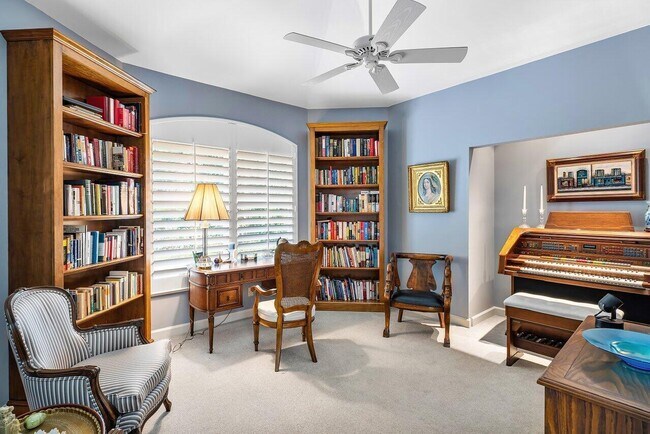 Building Photo - 3 Bermuda Lake Dr