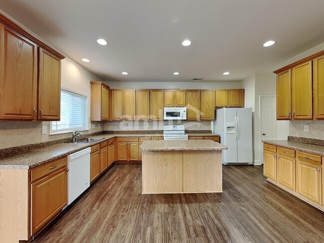 Building Photo - 4403 Mary Point Rd