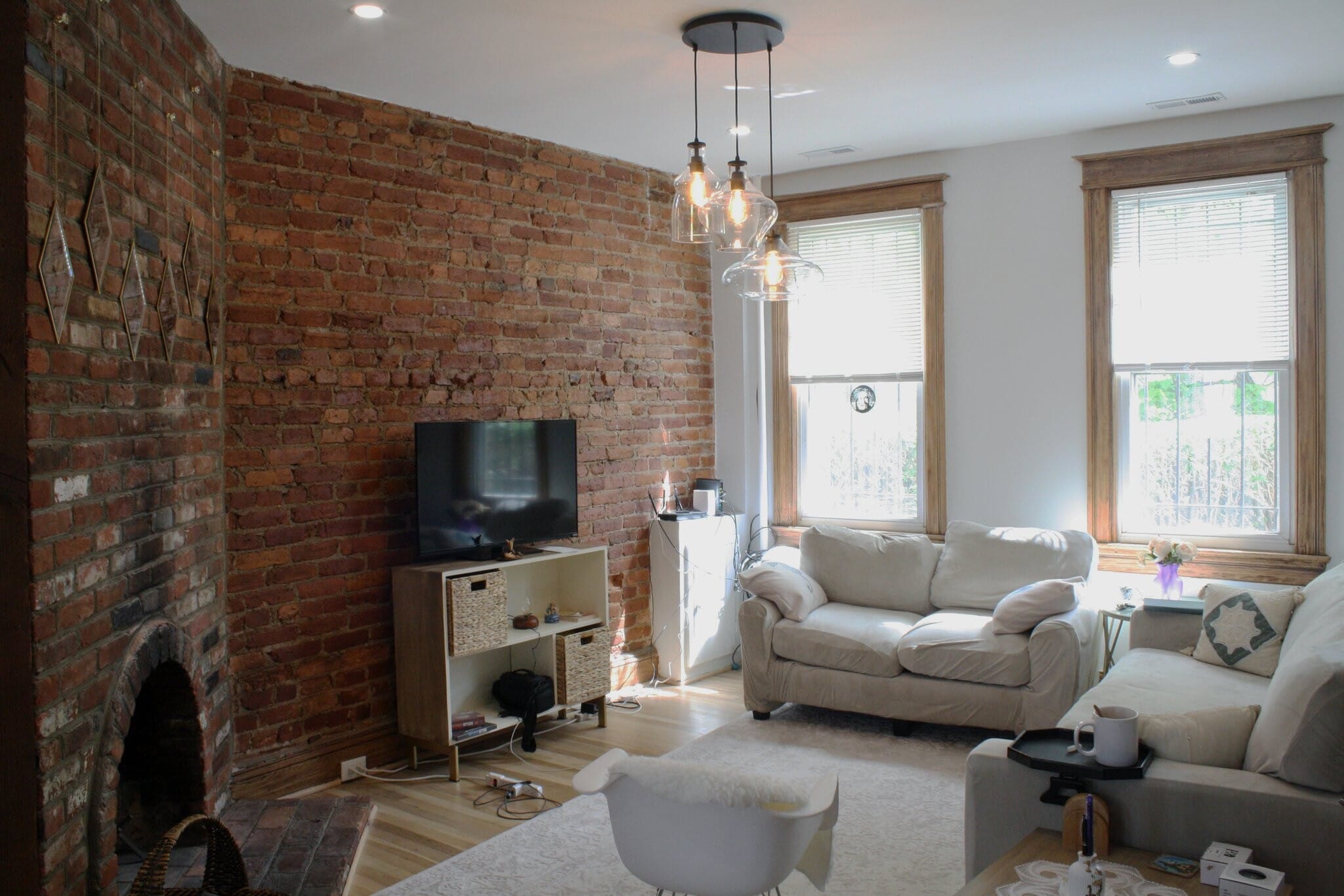 Building Photo - 1400 D St SE