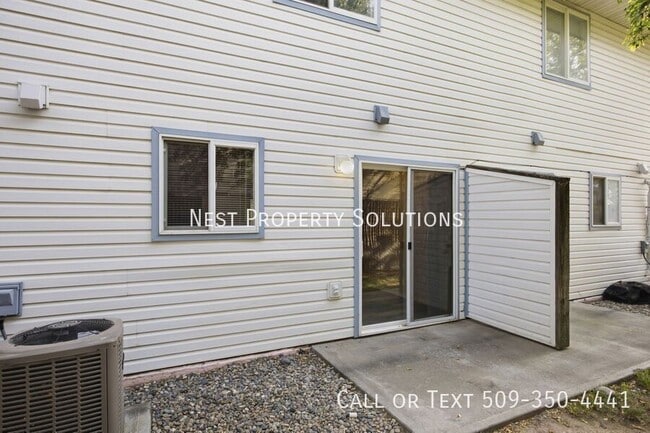 Building Photo - 1824 W Crouse St