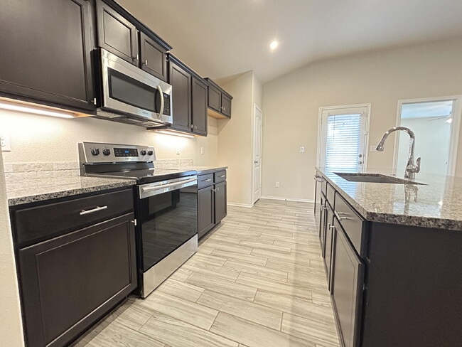 Building Photo - 3709 Prentiss Ave