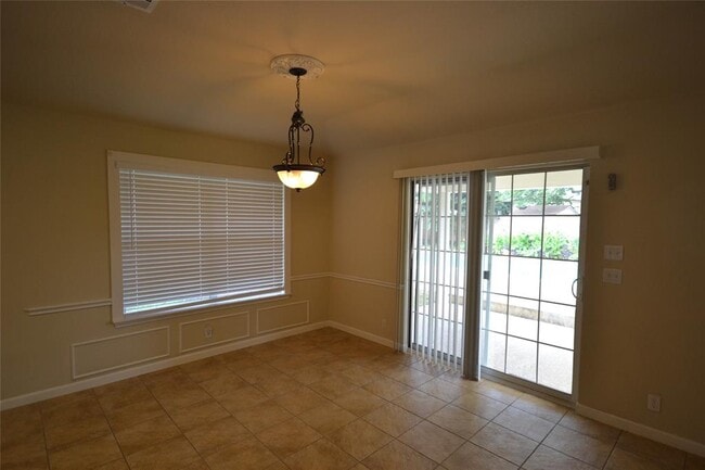 Building Photo - 1803 Warwick Cove
