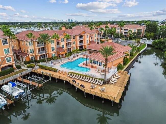 Building Photo - 5000 Culbreath Key Way