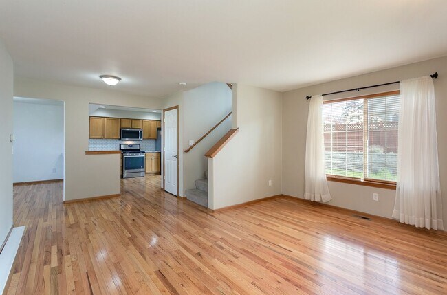 Building Photo - 4715 Bedford Ave