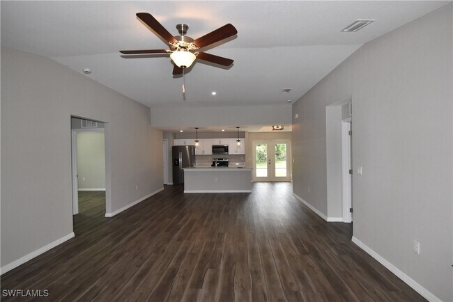 Building Photo - 152 Red Cedar Park