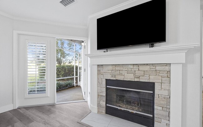 Building Photo - Location, Lifestyle, and Luxury