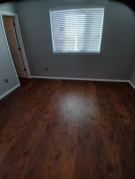 Building Photo - 8144 Cedar Chase Dr