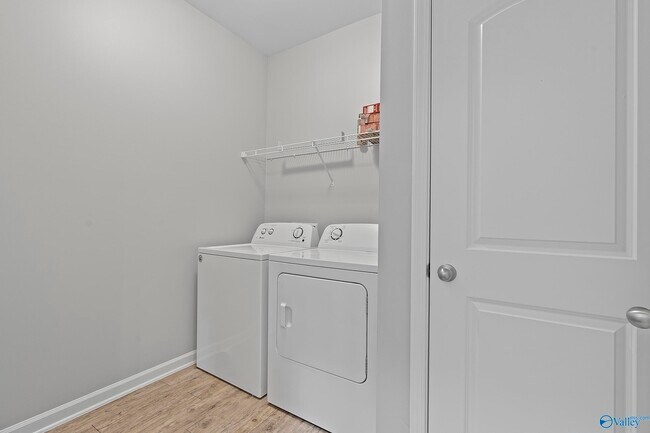 Building Photo - 610 River Landing Blvd SW