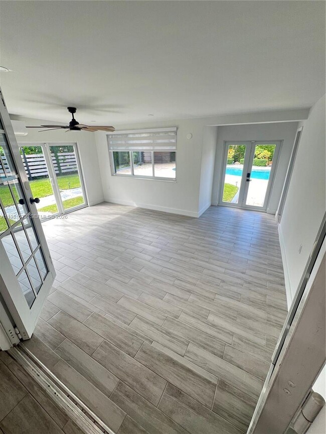 Building Photo - 140 Pocatella St