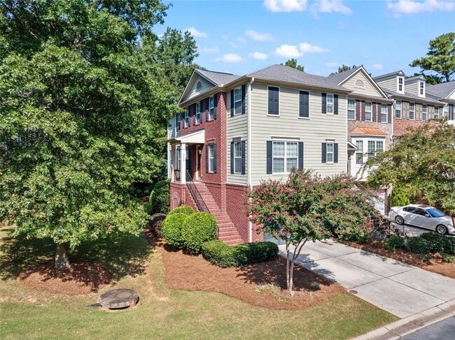 Building Photo - 4228 Laurel Creek Ct SE