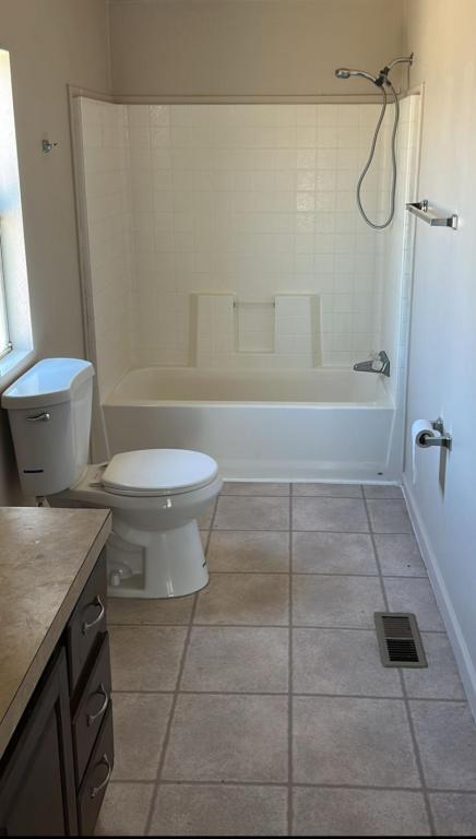 Building Photo - 1219 E 35th St