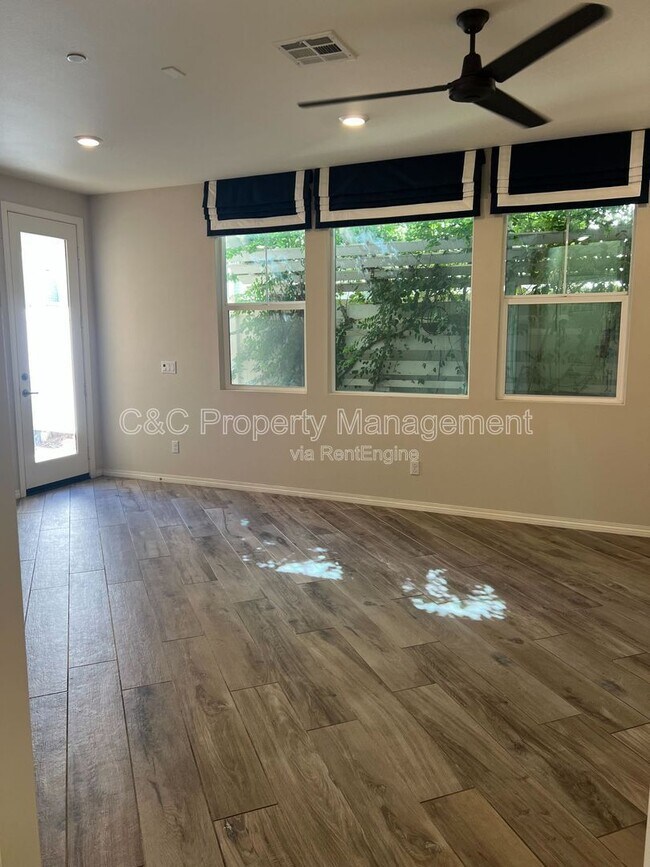 Building Photo - 6088 Sendero Ave