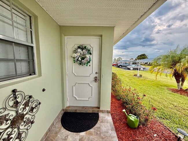 Building Photo - 916 Savannas Point Dr