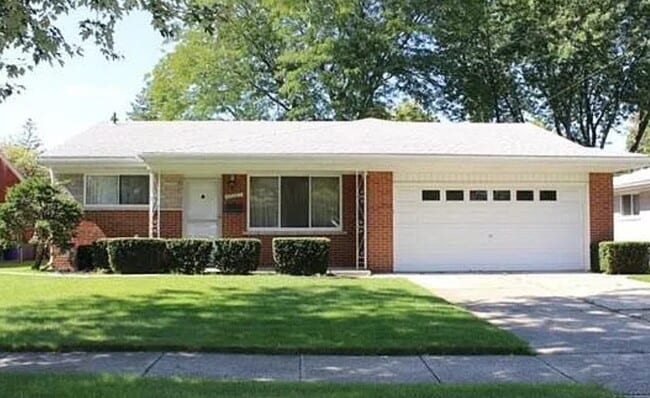 Building Photo - 29267 Pinto Dr