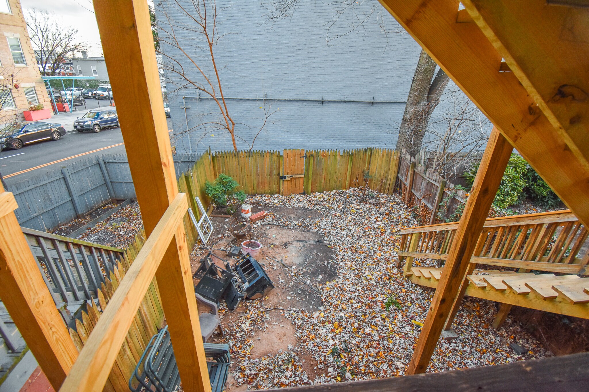 Building Photo - 13 S St NE