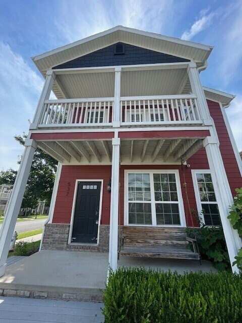 Building Photo - 537 N Keats Dr